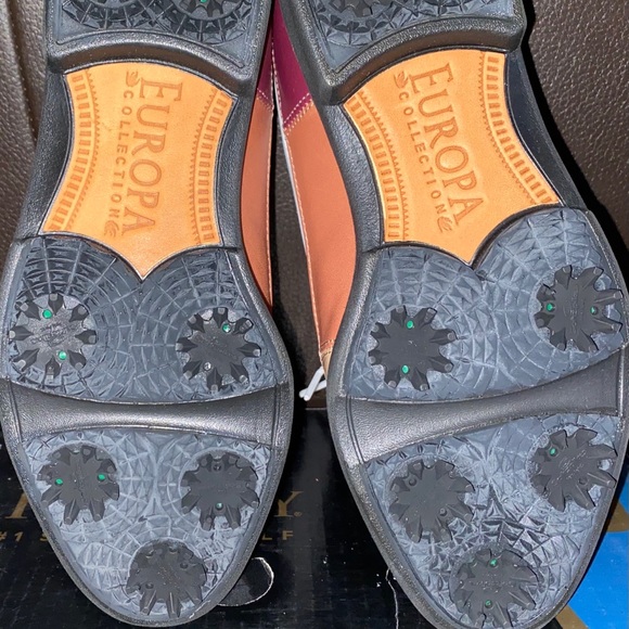 Golf Shoes for Women - Picture 2 of 5